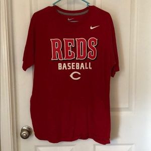Cincinnati Reds Nike shirt size L